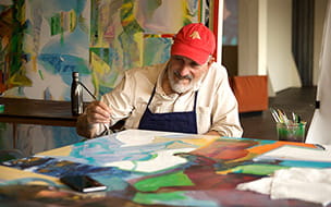 Persistence, Trust in Caregivers Color Artist’s World in Facing Rare Cancer