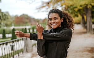 Stretching: The Best Way for Fall Athletes To Avoid Sports Injuries