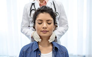 Why Women Should Monitor Their Thyroid Function