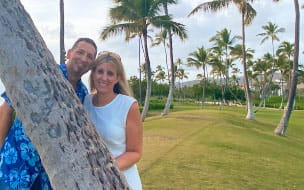 Les and Mary Ciancibello celebrating their 30th wedding anniversary in Hawaii