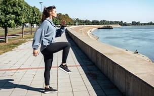 Dynamic Stretching: How to Properly Warm Up for Exercise
