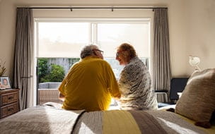 What's the Difference Between Dementia and Alzheimer's Disease?