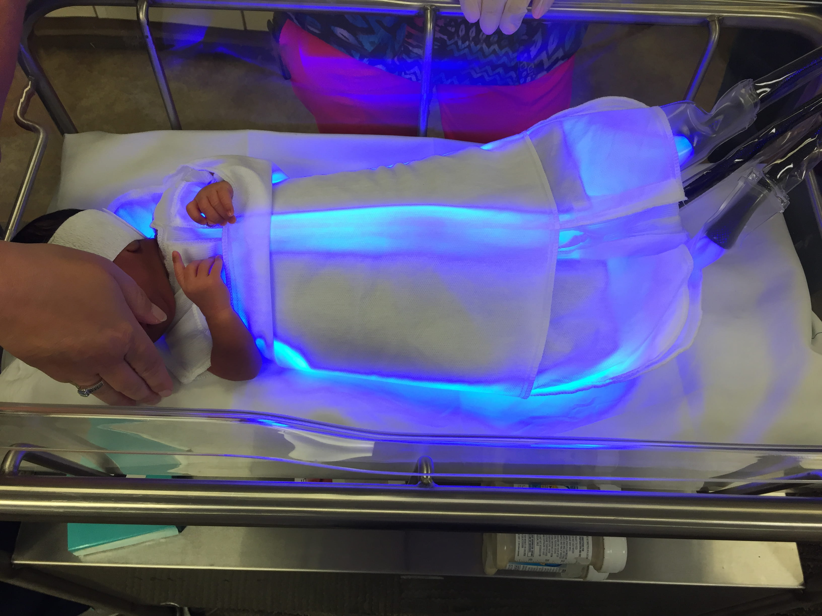Phototerapy sleep sack