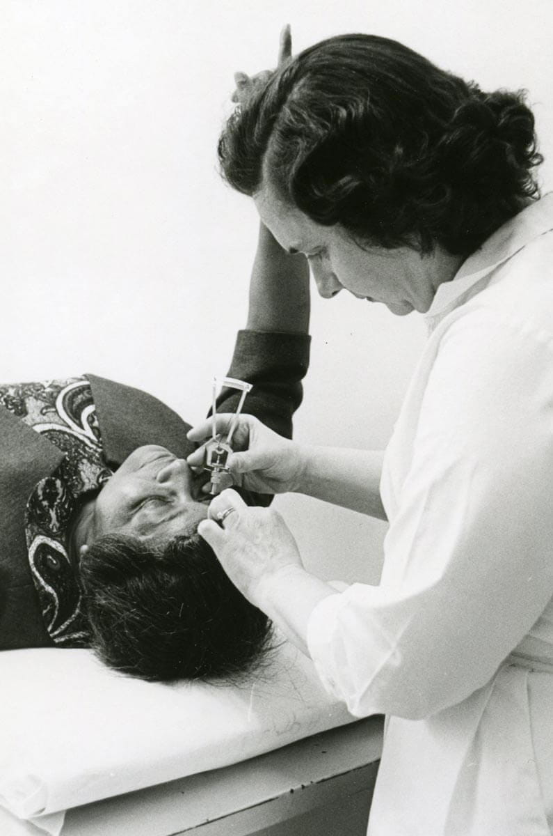 glaucoma testing on diabetic patient