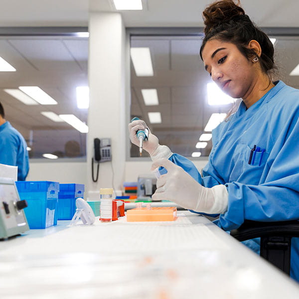 medical students in lab