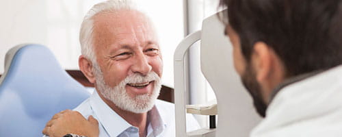Patient with eye doctor