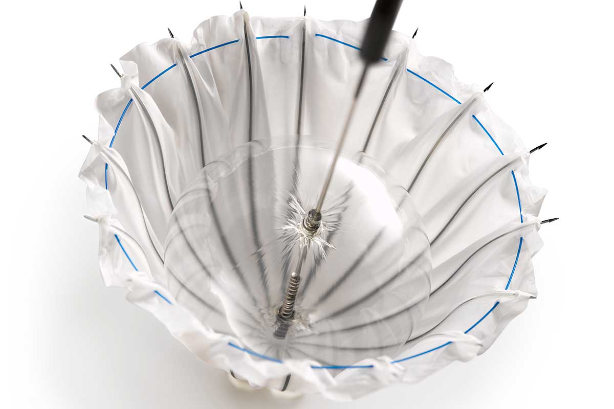 Parachute device