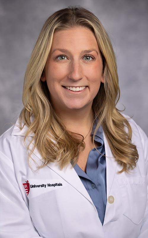 Dr. Lydia Trabold, DC