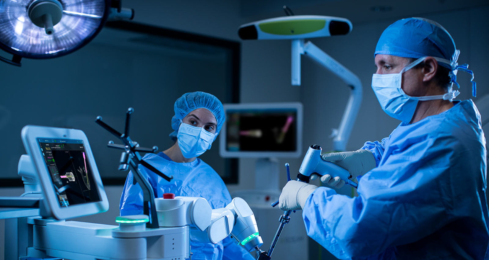A spine surgeon uses the Mazor X Stealth™ Edition Robotic Guidance System
