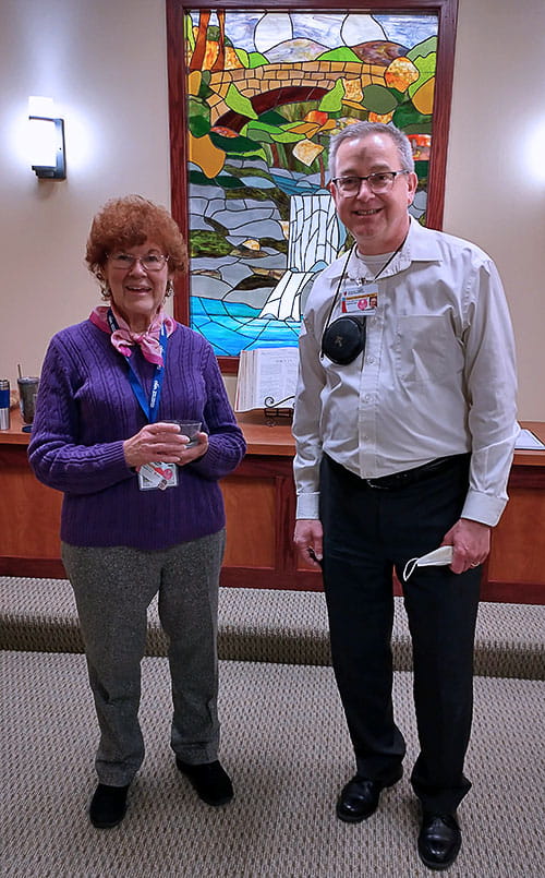 Marlene and Chris, volunteers at UH Portage Medical Center
